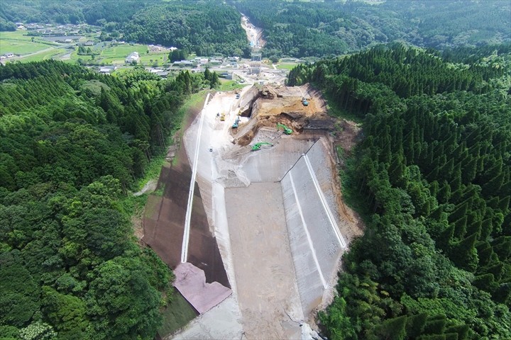 道路改築工事（知覧道路26-7工区）