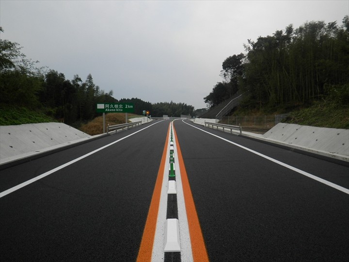 鹿児島3号餅井地区舗装工事