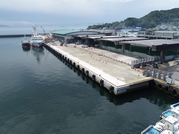 山川漁港水産流通基盤（特定）整備工事（Ｒ２－１工区）