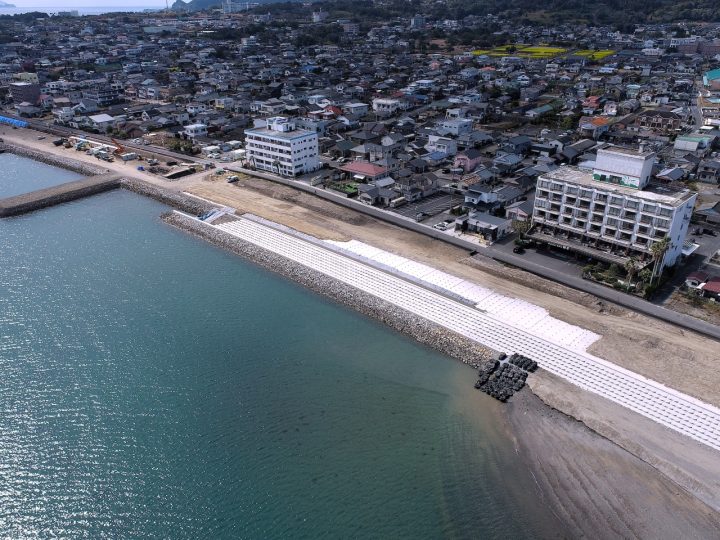 令和５年度指宿港海岸（湯の浜地区）護岸（改良）外１件工事（第２次）