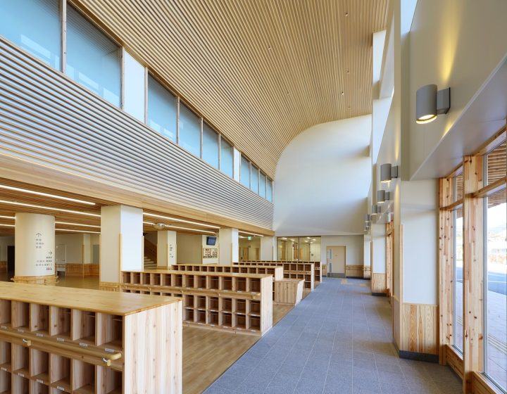 鹿児島市南部地区特別支援学校（仮称）新設工事（管理棟・建築，債務）
