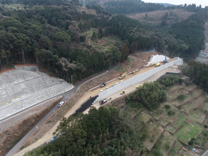 鹿児島３号前田地区１１工区改良工事