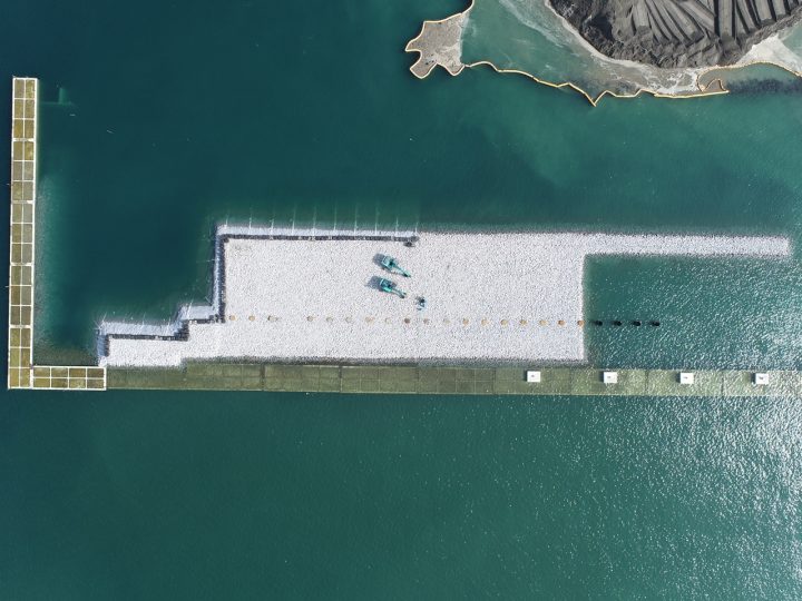 令和6年度川内港(唐浜地区)岸壁(-12m)裏込工事(第2次)